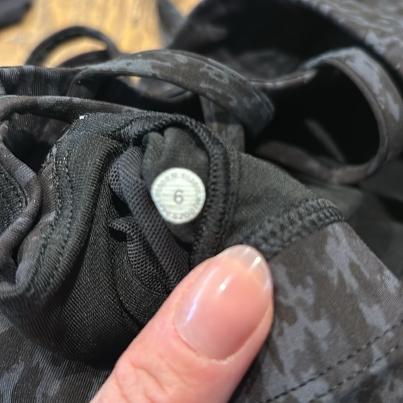 Lululemon Energy Longline - Picture 3 of 3